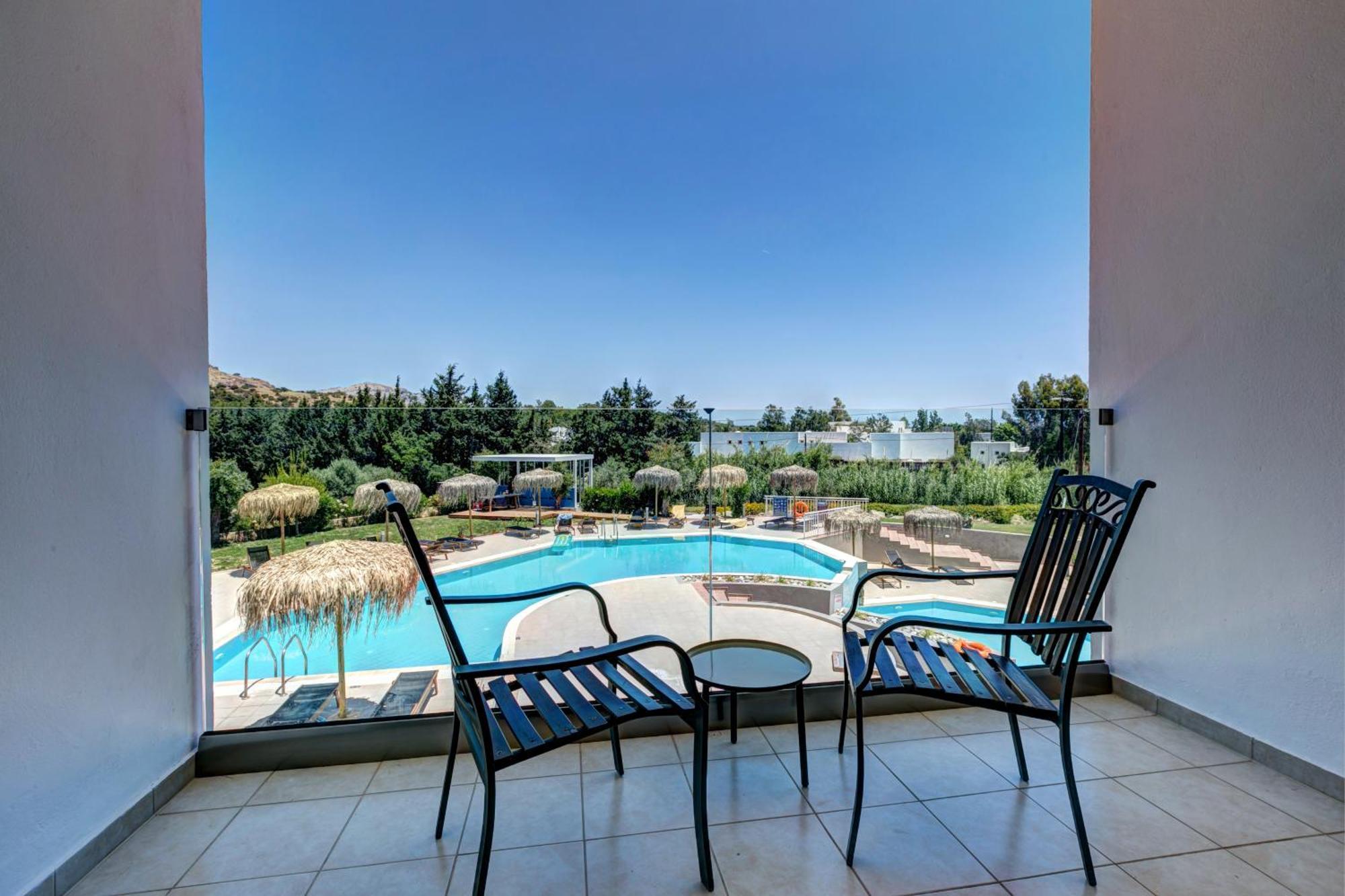 Lindos Breeze Beach Hotel Kiotari Dış mekan fotoğraf