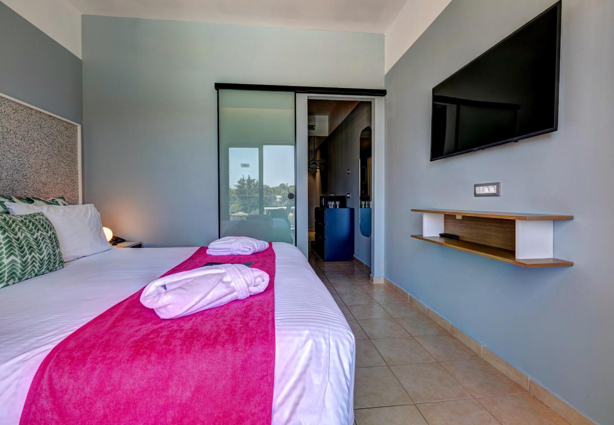 Lindos Breeze Beach Hotel Kiotari Dış mekan fotoğraf
