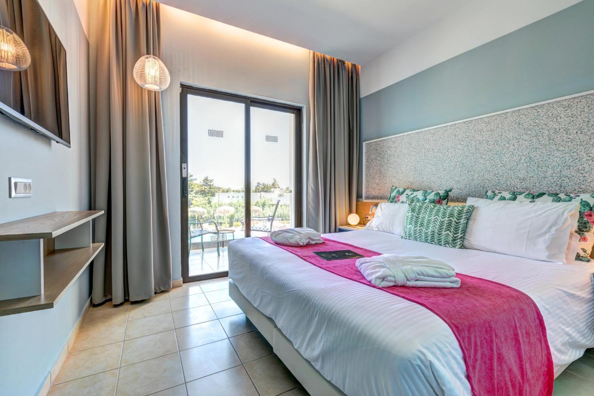 Lindos Breeze Beach Hotel Kiotari Dış mekan fotoğraf